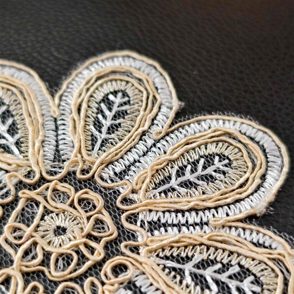 Luxury Gold Embroidered Lace Placemats - Eco-Friendly Vintage Dining Table Decor